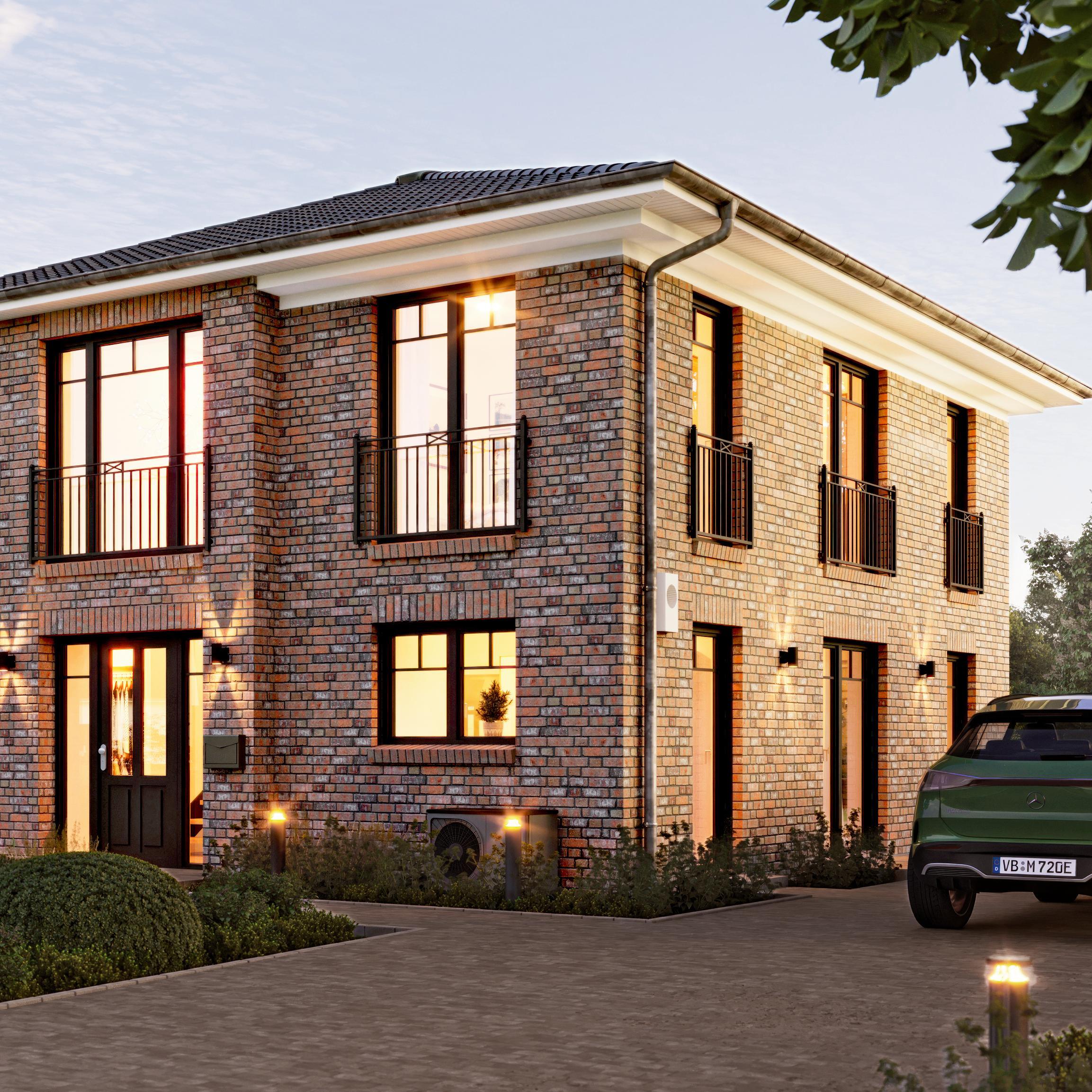 Maxime 710 II mit vielen bodentiefen Fenstern/Glasfassade