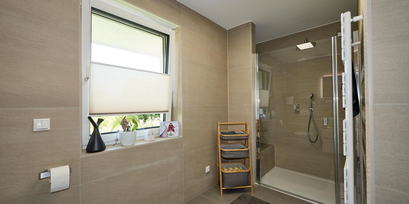 Haustyp individuell Dusch-WC