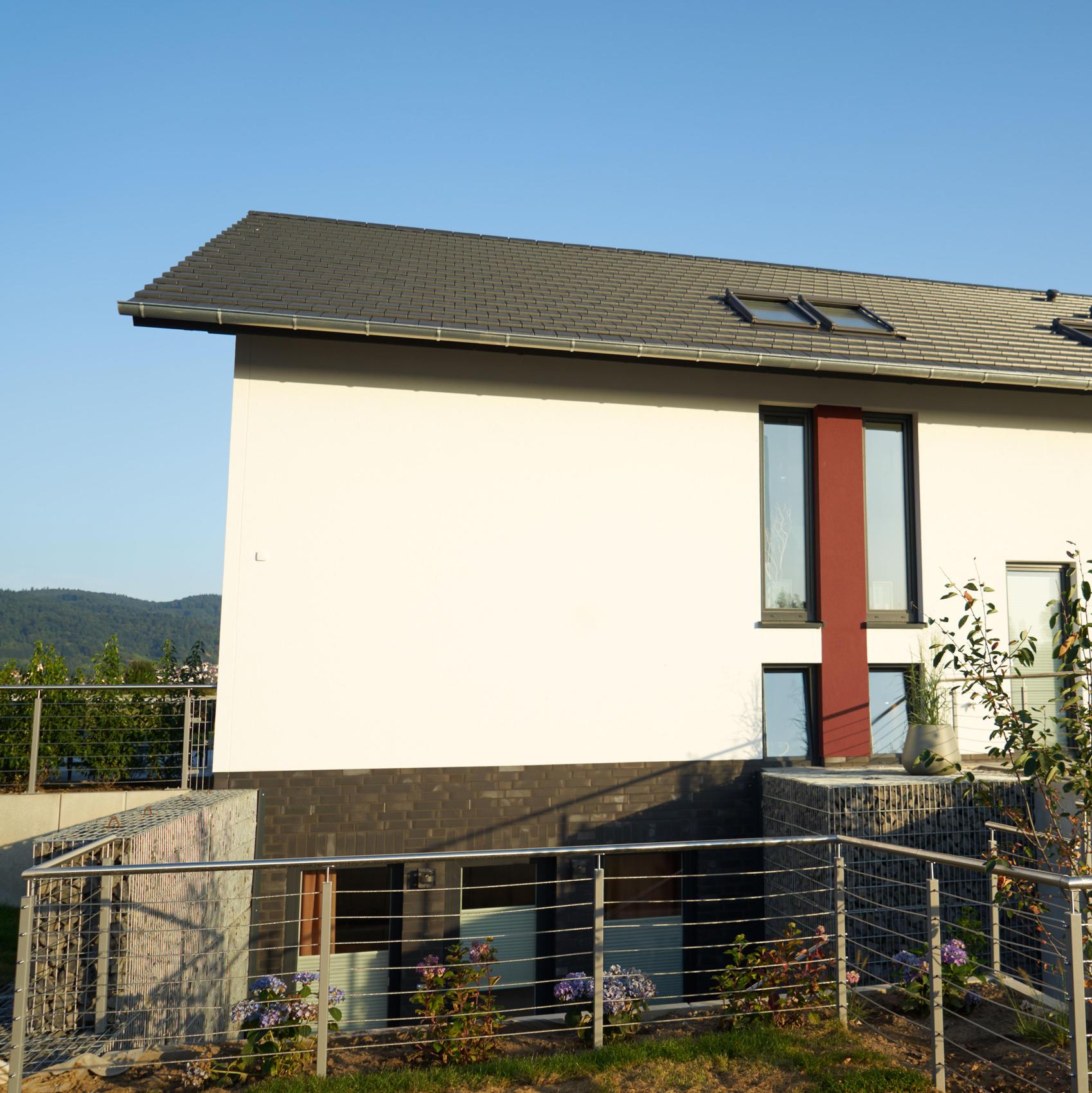 Blick auf Viebrockhaus mit Blick Souterrain-Appartement